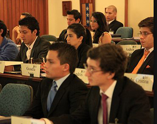 Programa de Futuros Empresarios - Guayaquil