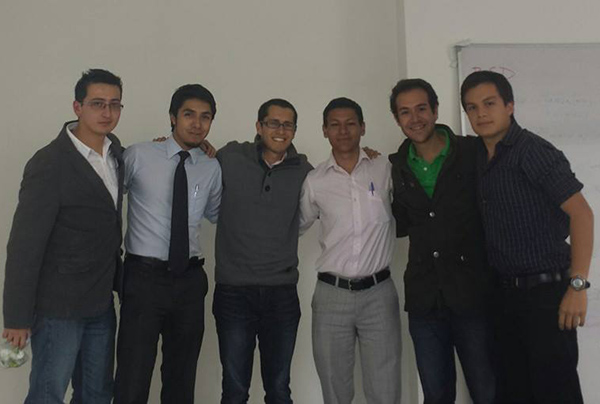 Asociación Ecuatoriana de Jóvenes Emprendedores - 2014